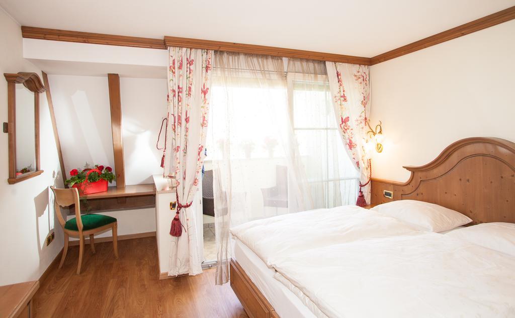 Hotel Comfort Erica Dolomiti Val D'Adige Salorno Extérieur photo
