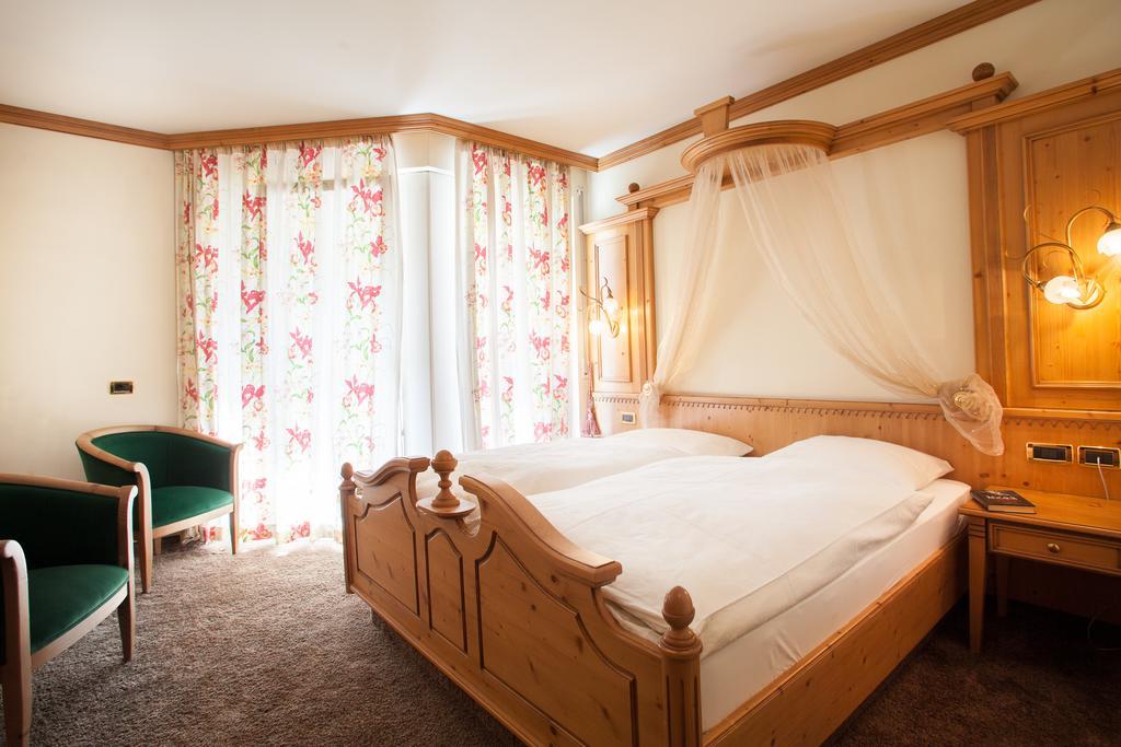 Hotel Comfort Erica Dolomiti Val D'Adige Salorno Extérieur photo